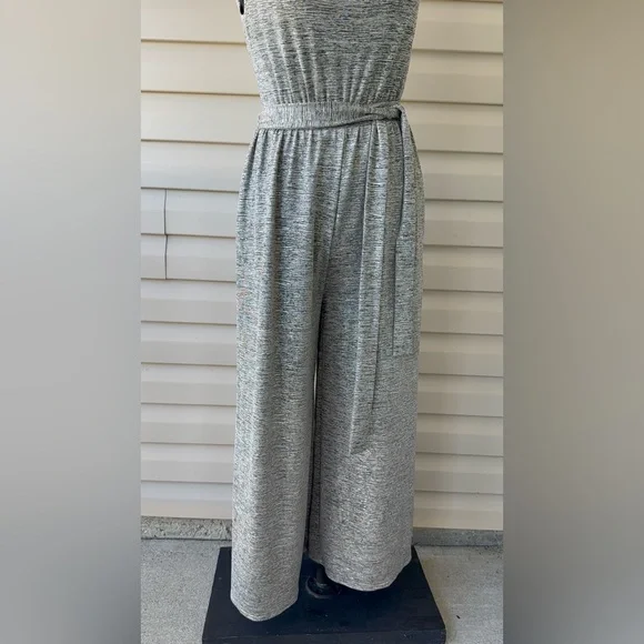 Anthropologie Shimmer Metallic Wide Leg Jumpsuit Romper Size XS Tie‎ Waist